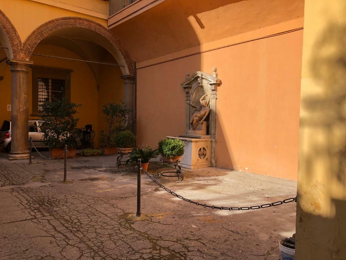 Andrea Luxury Apartments Strada Maggiore Studio 1 Bologne Extérieur photo