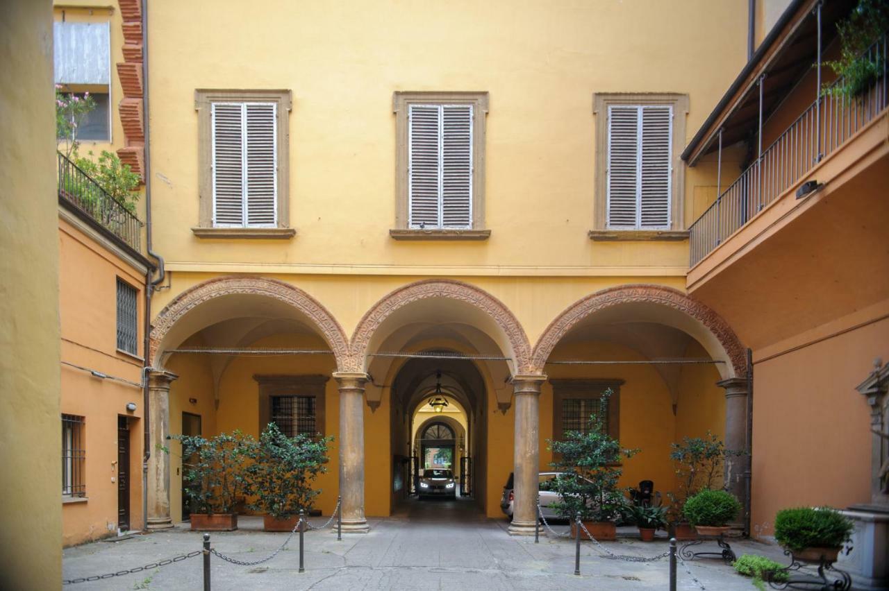 Andrea Luxury Apartments Strada Maggiore Studio 1 Bologne Extérieur photo
