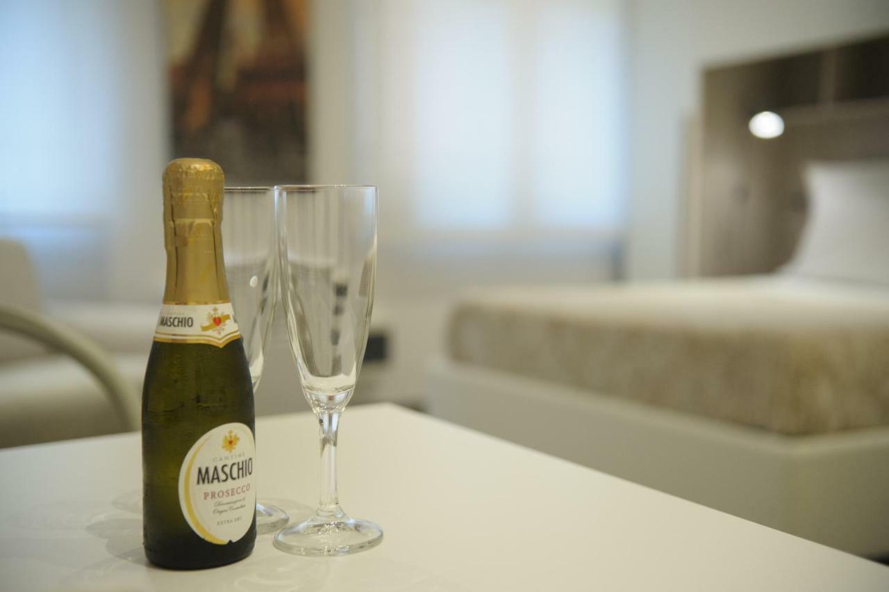 Andrea Luxury Apartments Strada Maggiore Studio 1 Bologne Extérieur photo
